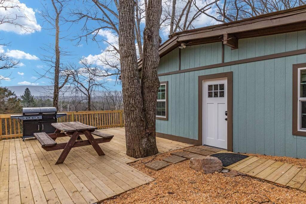 Lazy Lake 3Br Cabin W/ Mtn Views + Hot Tub +Wi-Fi Luray Esterno foto
