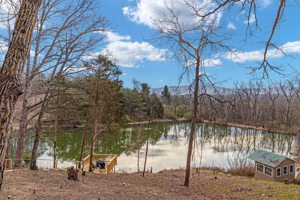 Lazy Lake 3Br Cabin W/ Mtn Views + Hot Tub +Wi-Fi Luray Esterno foto